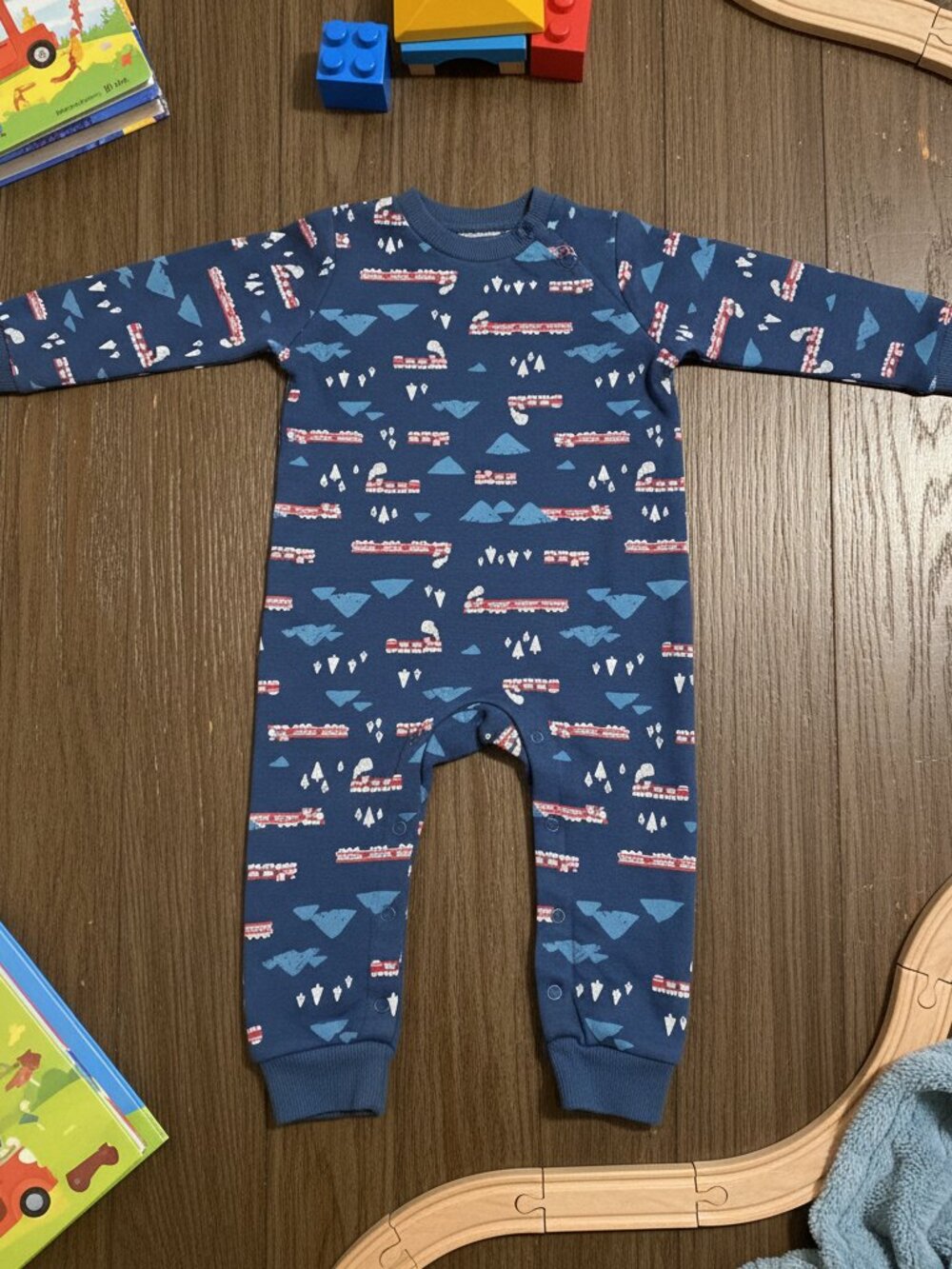 Tucker + Tate Baby Winter Train Print Knit Sleeper NWT Navy 18M